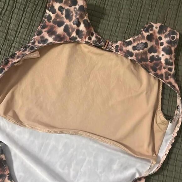 Cali dreaming leopard swimsuit - Picture 4 of 8